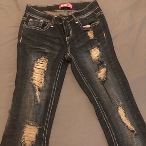 NWOT Women’s Ripped Jeans